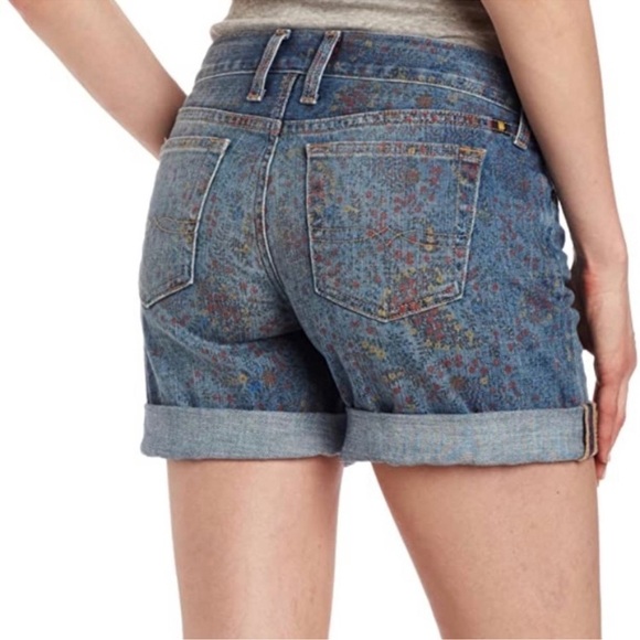 Lucky Brand Abbey DBL Roll Wildflower Paisley Short - Picture 2 of 16